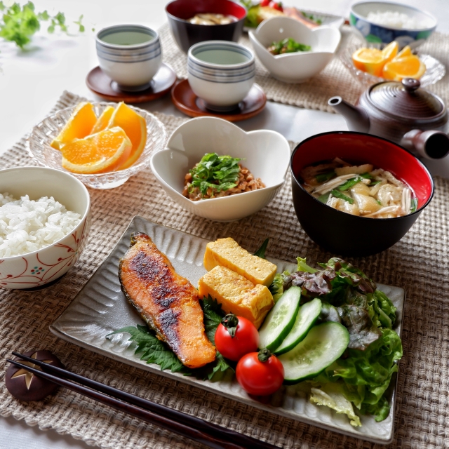 和食などのバランスの取れた食事に最適です。