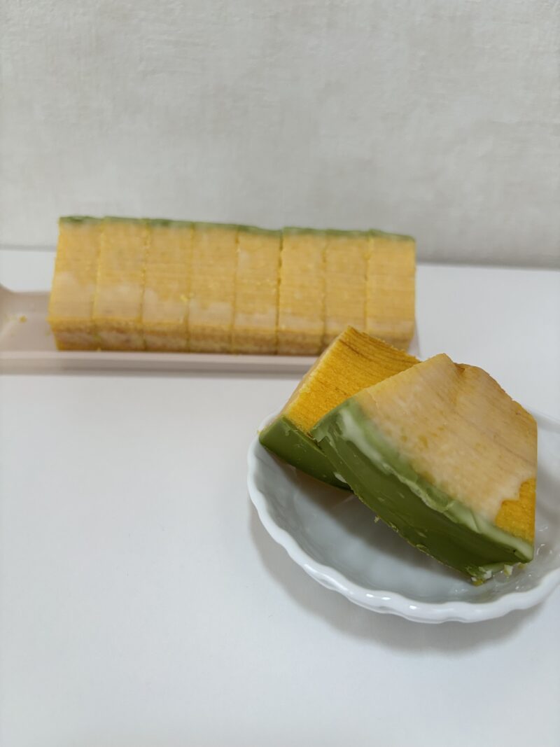 三方六かぼちゃ味のバームクーヘンのアップ写真