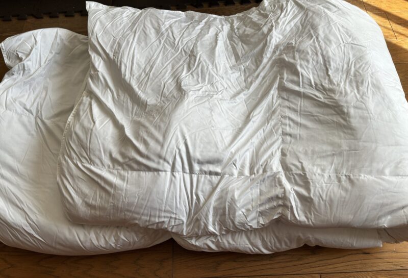 防ダニ 羽毛掛ふとん 二層式」を開封