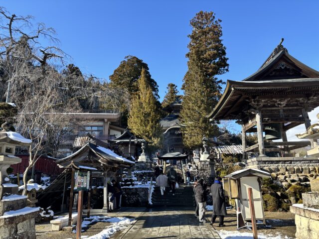 定義山西方寺の旧本堂