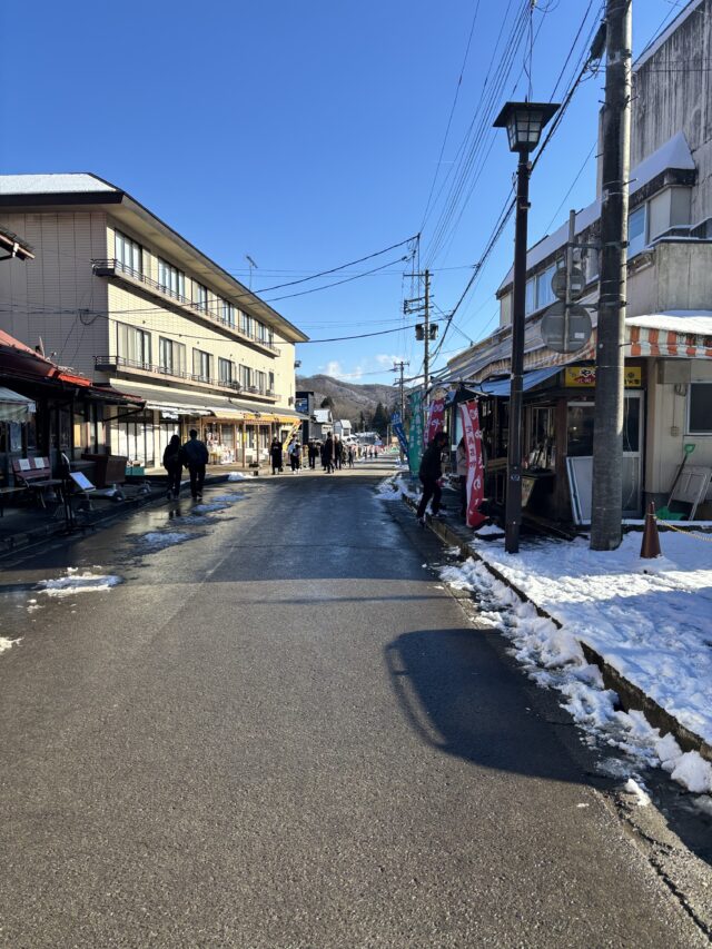 定義山の門前町