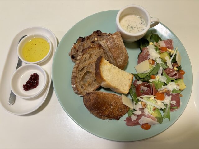 ロマンティカロマンティコのルポワ（パンのためのプレート）