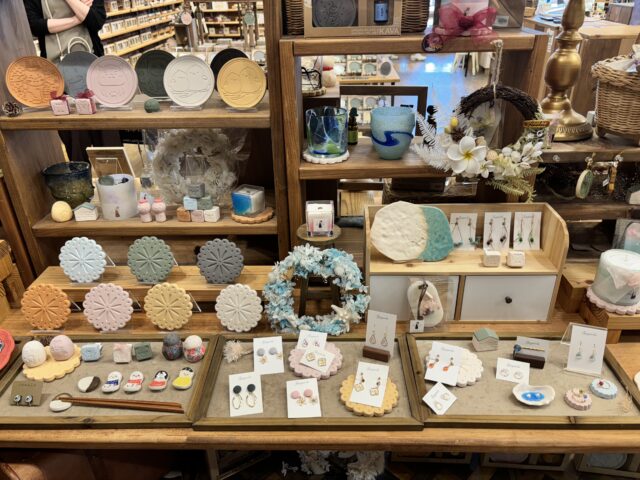 金森赤レンガ倉庫の雑貨店で販売しているハンドメイドアクセサリー