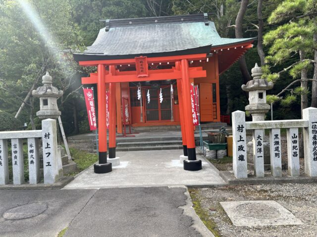 函館八幡宮の稲荷神社