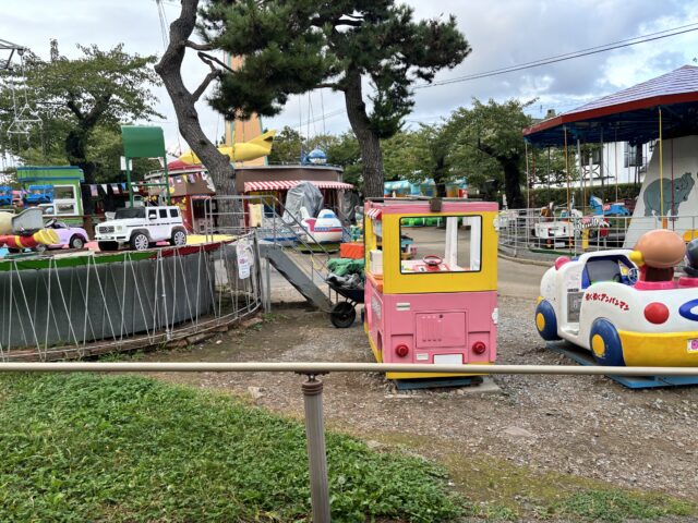 函館公園のこどものくにの遊具
